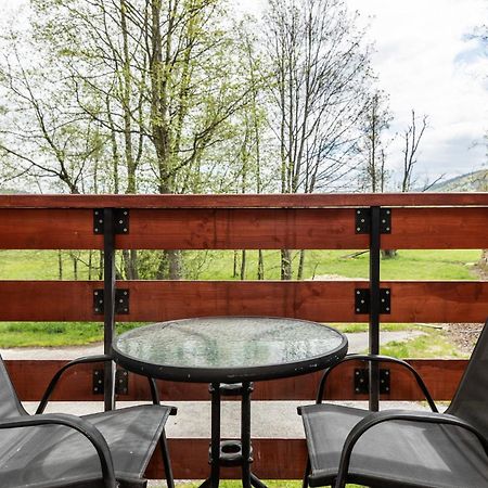 Udanypobyt Apartamenty Przy Dolinach E I F Koscielisko Exterior photo