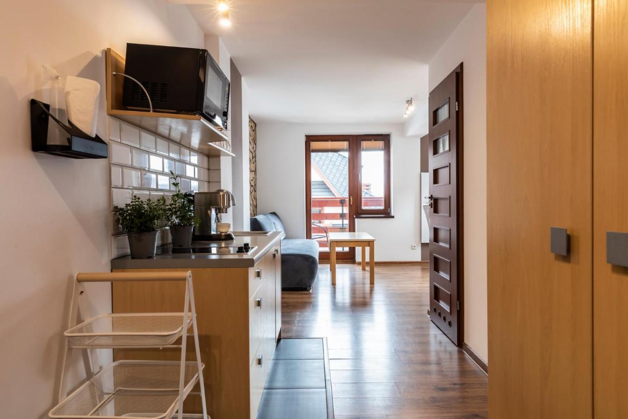 Udanypobyt Apartamenty Przy Dolinach E I F Koscielisko Exterior photo
