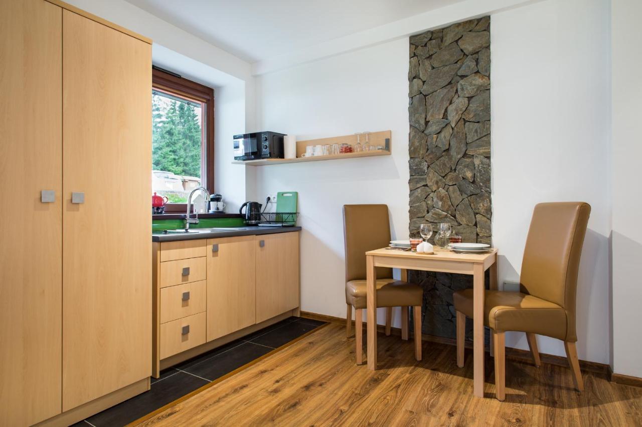 Udanypobyt Apartamenty Przy Dolinach E I F Koscielisko Exterior photo